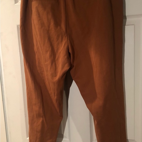 New Day crop pants - Picture 3 of 6